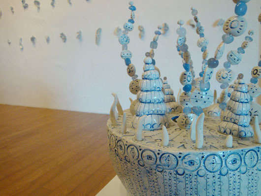 qH|-2.jpg